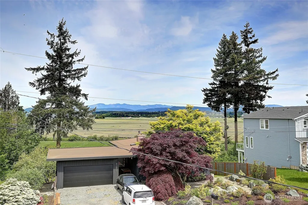 1458 Larkspur Lane Camano Island WA 98282