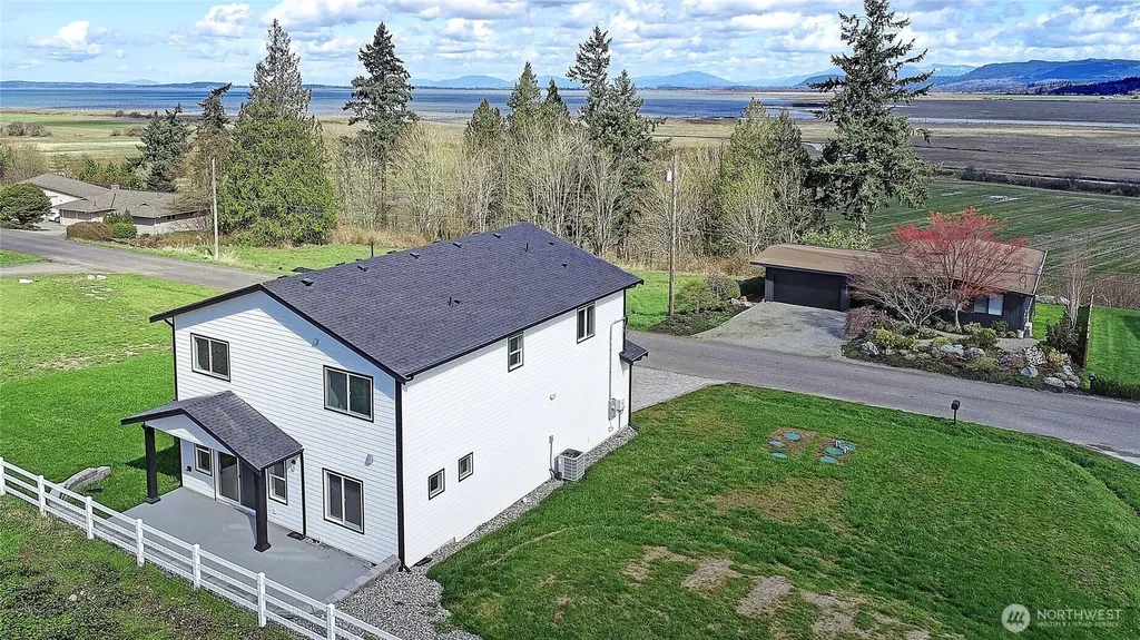 1458 Larkspur Lane Camano Island WA 98282