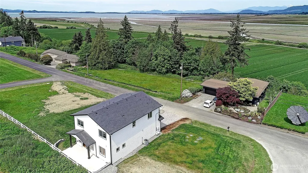 1458 Larkspur Lane Camano Island WA 98282