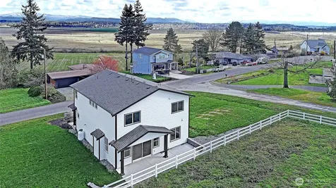 1458 Larkspur Lane Camano Island WA 98282