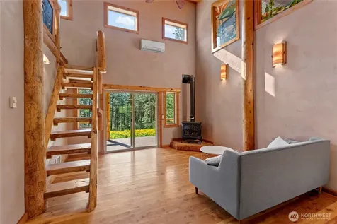 23 Whitebark Lane Winthrop WA 98862