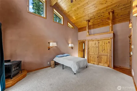 23 Whitebark Lane Winthrop WA 98862