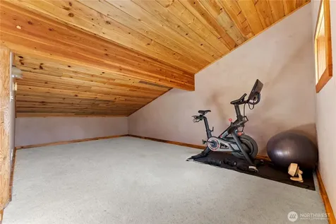 23 Whitebark Lane Winthrop WA 98862