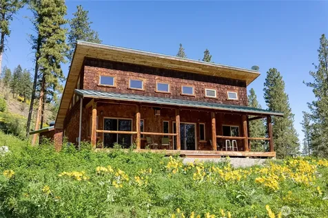 23 Whitebark Lane Winthrop WA 98862