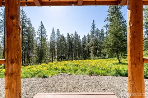 23 Whitebark Lane Winthrop WA 98862