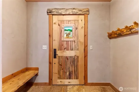 23 Whitebark Lane Winthrop WA 98862