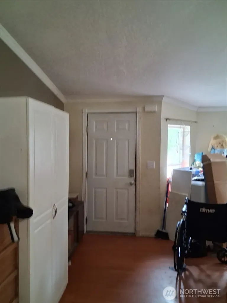 2495 Christopher Road NW Seabeck WA 98380