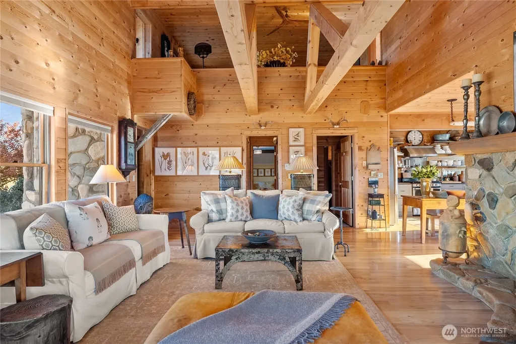 8 Deer Trails Way Winthrop WA 98862