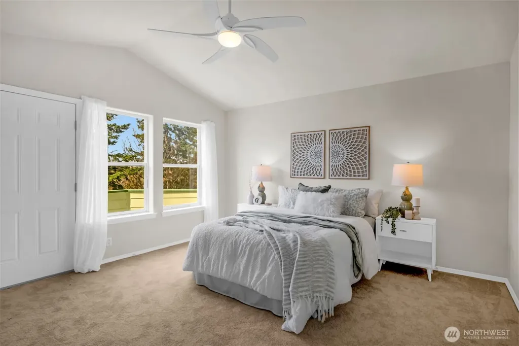 10518 157th Avenue NE Redmond WA 98052