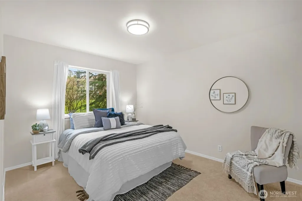 10518 157th Avenue NE Redmond WA 98052
