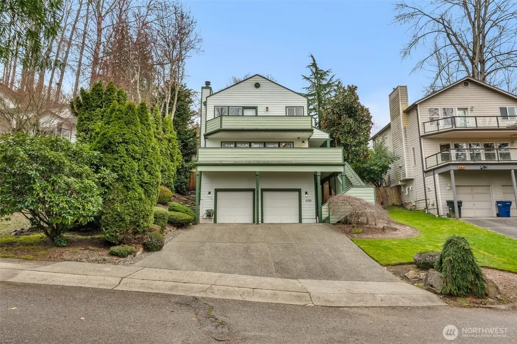 10518 157th Avenue NE Redmond WA 98052