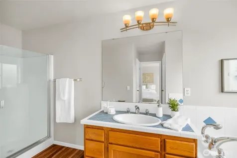 10518 157th Avenue NE Redmond WA 98052