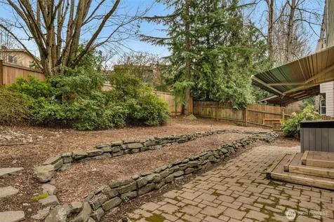 10518 157th Avenue NE Redmond WA 98052