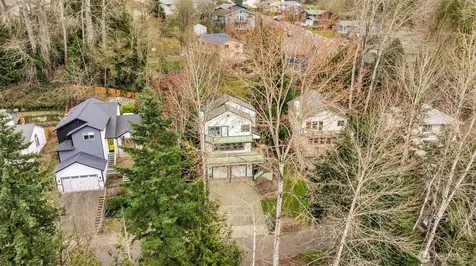 10518 157th Avenue NE Redmond WA 98052