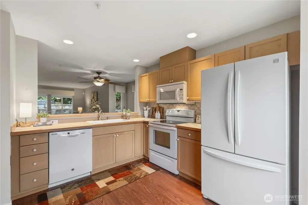 1600 121st Street SE Everett WA 98208