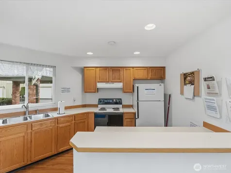 1600 121st Street SE Everett WA 98208