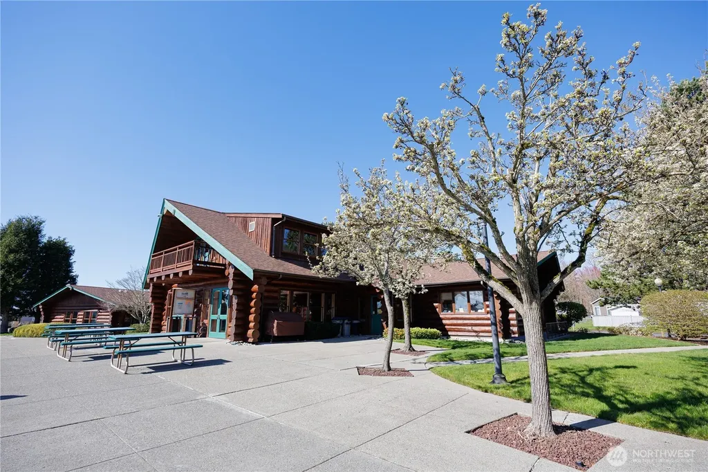 4751 Birch Bay Lynden Road Blaine WA 98230