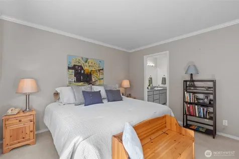2414 Kennewick Place NE Renton WA 98056