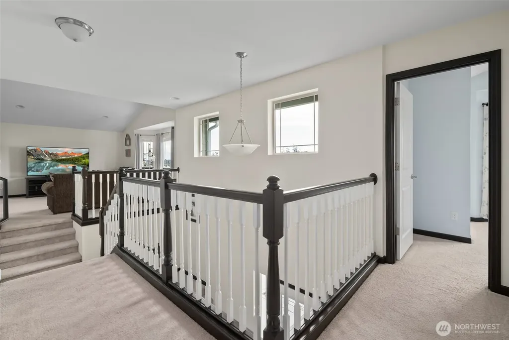 956 Cove View Circle Oak Harbor WA 98277