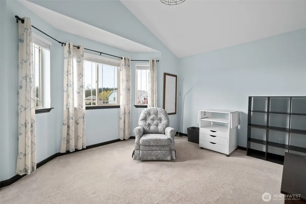 956 Cove View Circle Oak Harbor WA 98277