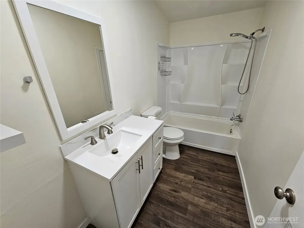 190 Tamaracks Drive Onalaska WA 98570