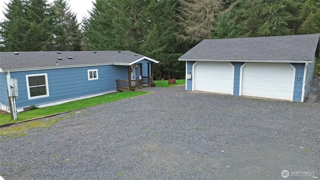190 Tamaracks Drive Onalaska WA 98570