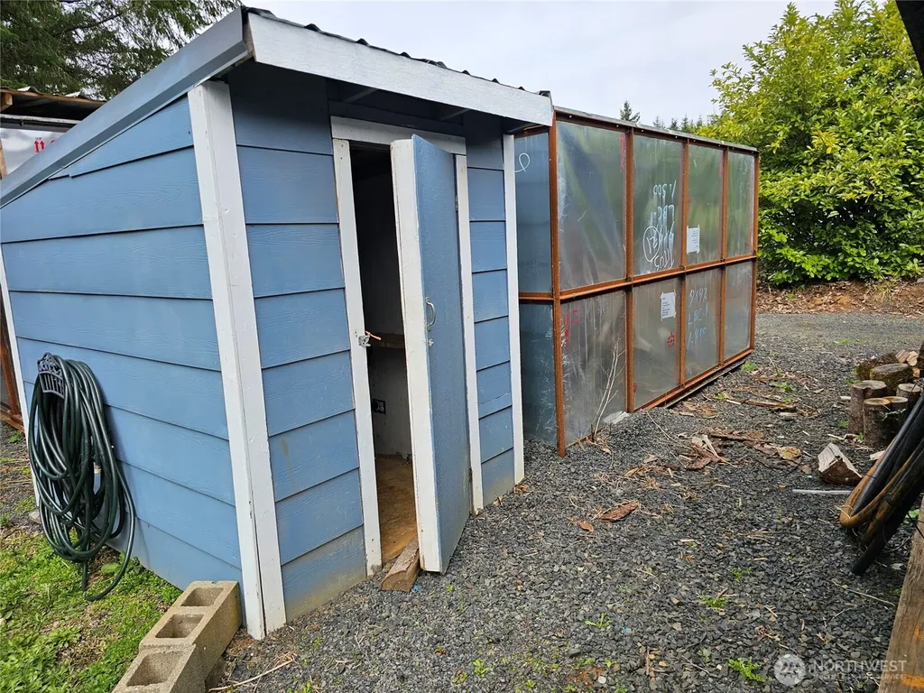 190 Tamaracks Drive Onalaska WA 98570