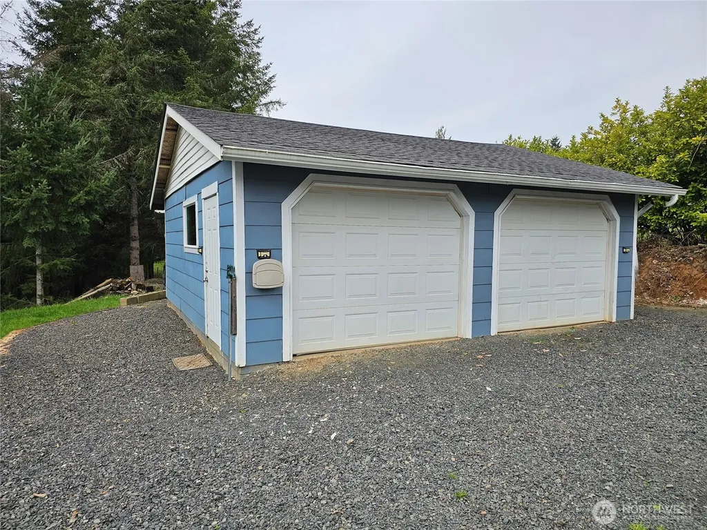 190 Tamaracks Drive Onalaska WA 98570
