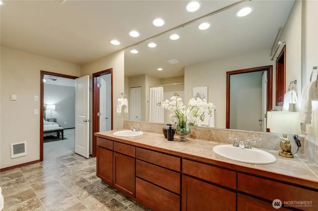 17602 79th Drive NE Arlington WA 98223