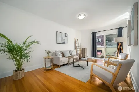 1310 Queen Anne Avenue N Seattle WA 98109