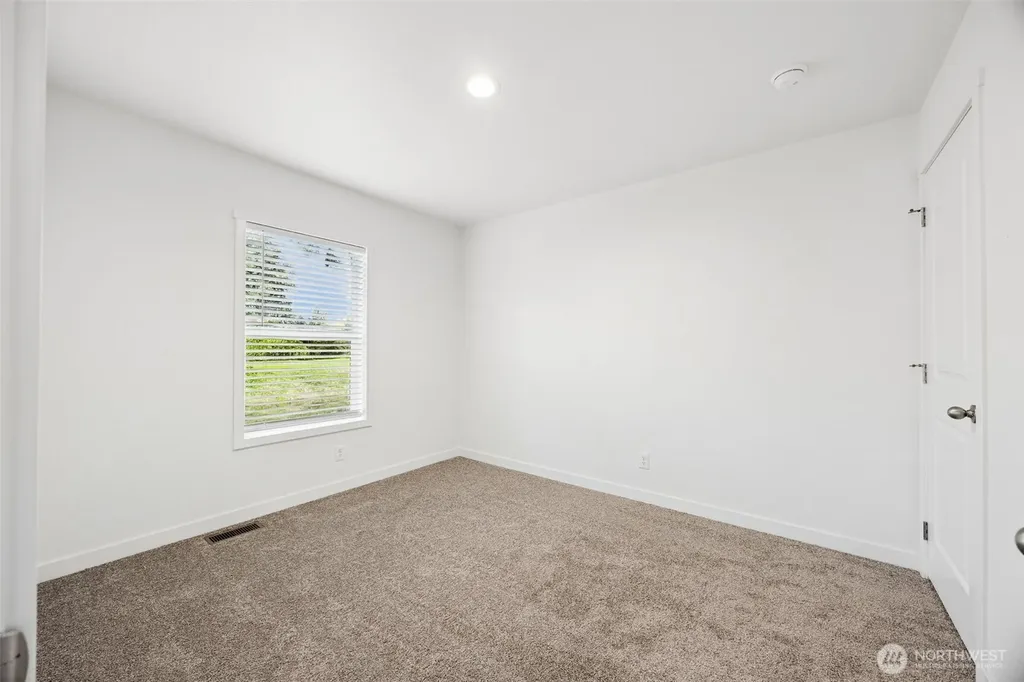 11510 E Riverside Drive Bothell WA 98011