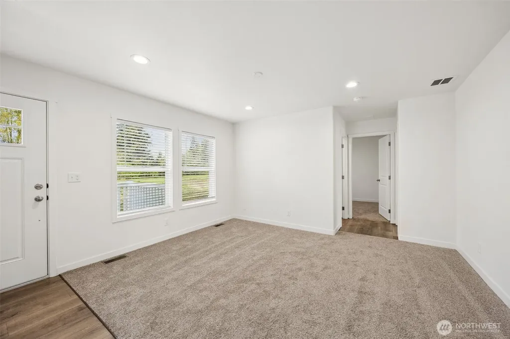 11510 E Riverside Drive Bothell WA 98011