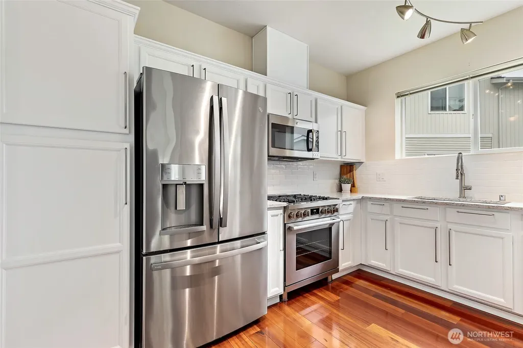 14915 38th Drive SE Bothell WA 98012