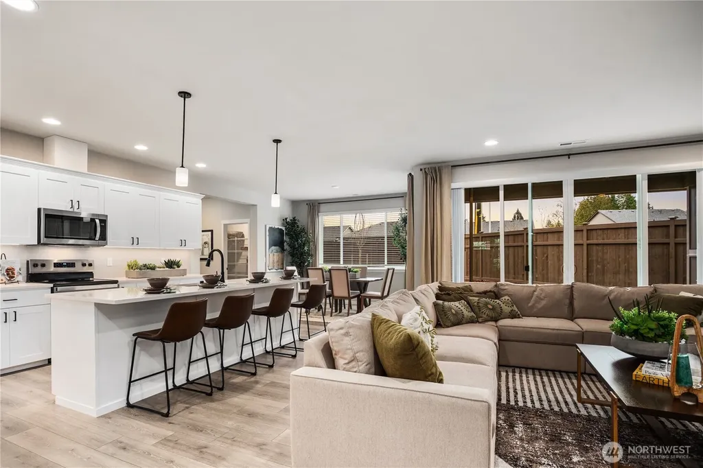 1702 148th Street S Spanaway WA 98387