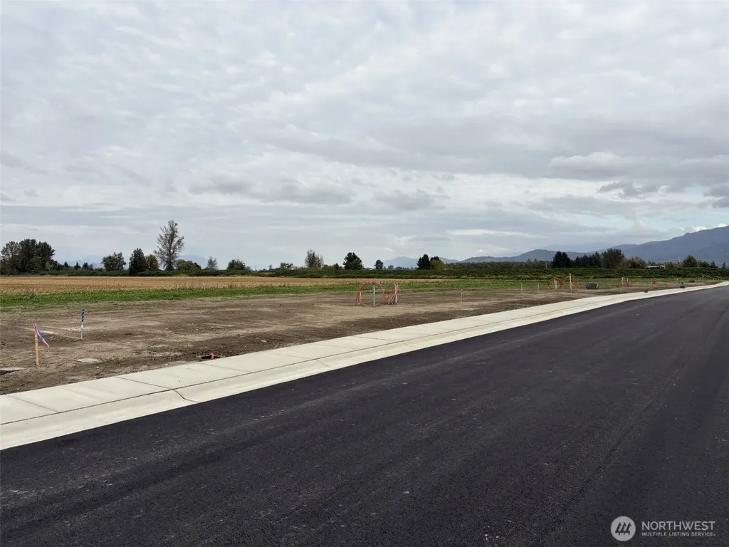 212 W 4th Street S Everson WA 98247