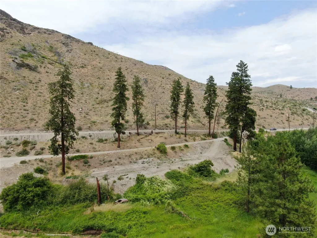 0 Antoine Creek Road Chelan WA 98816