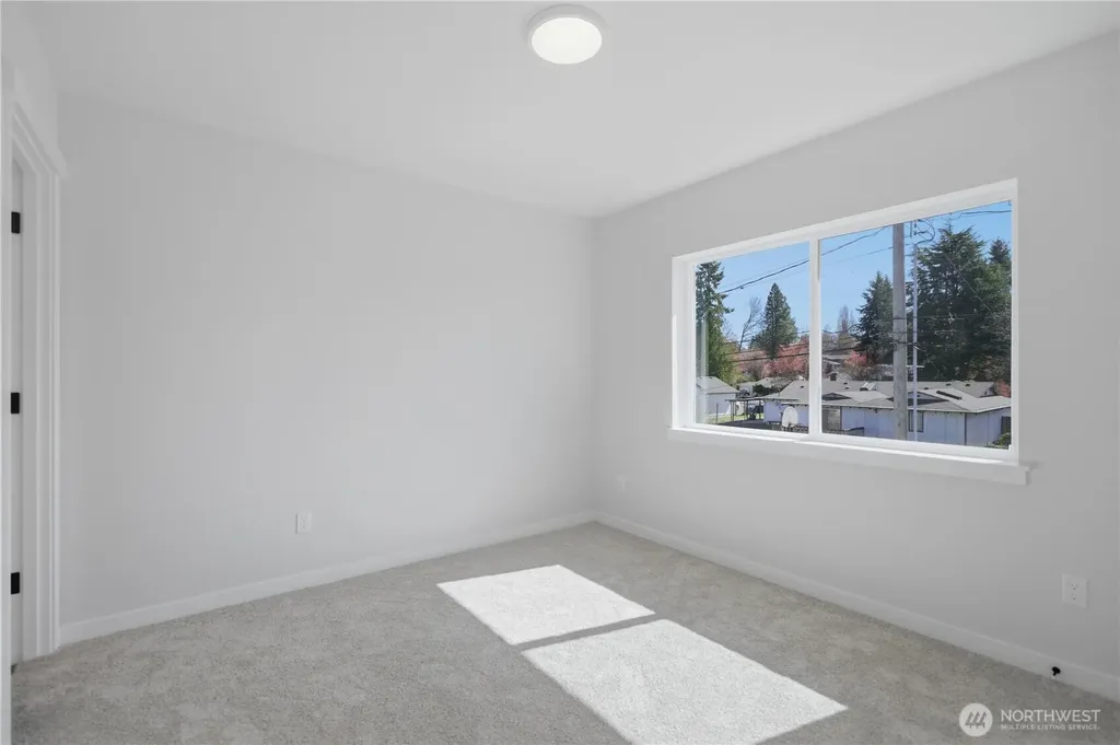 5128 N 39 Street Tacoma WA 98407
