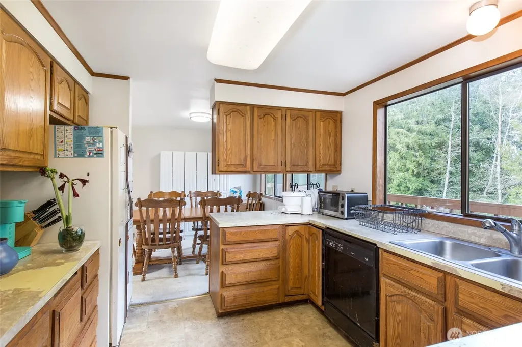 314 Stellar Ridge Lane Sequim WA 98382