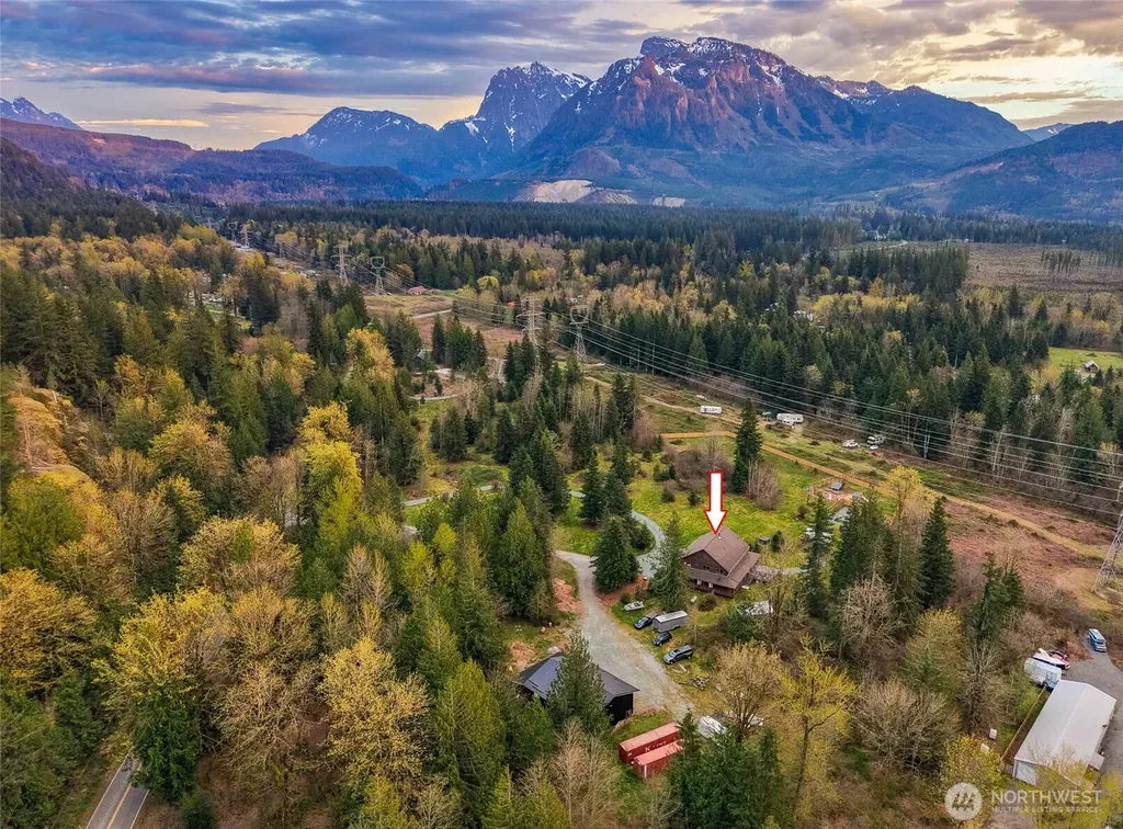15322 May Creek Road Gold Bar WA 98251