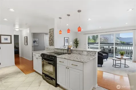 5021 Ripley Lane N Renton WA 98056