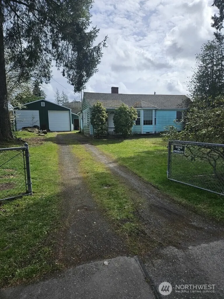 17417 Spruce Way Lynnwood WA 98037