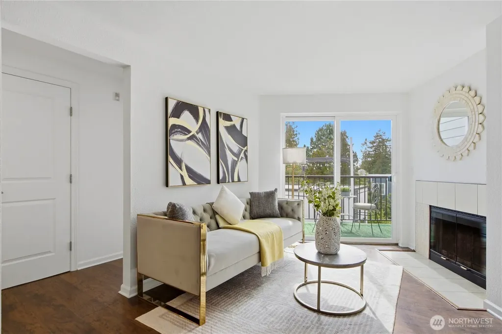 3045 20th Avenue W Seattle WA 98199