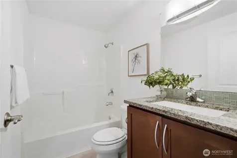 3045 20th Avenue W Seattle WA 98199