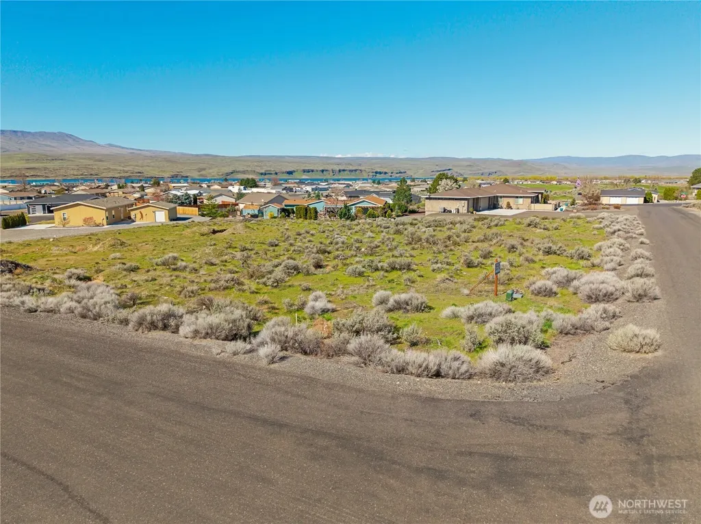 202 SW Clayton Place Mattawa WA 99349