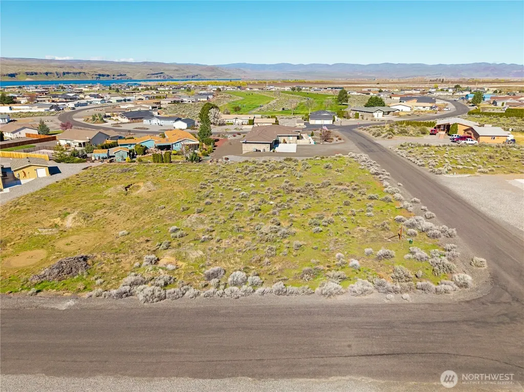 202 SW Clayton Place Mattawa WA 99349