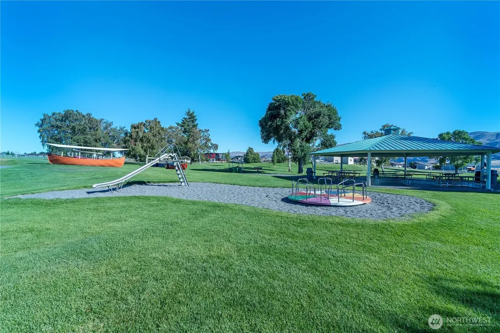 202 SW Clayton Place Mattawa WA 99349