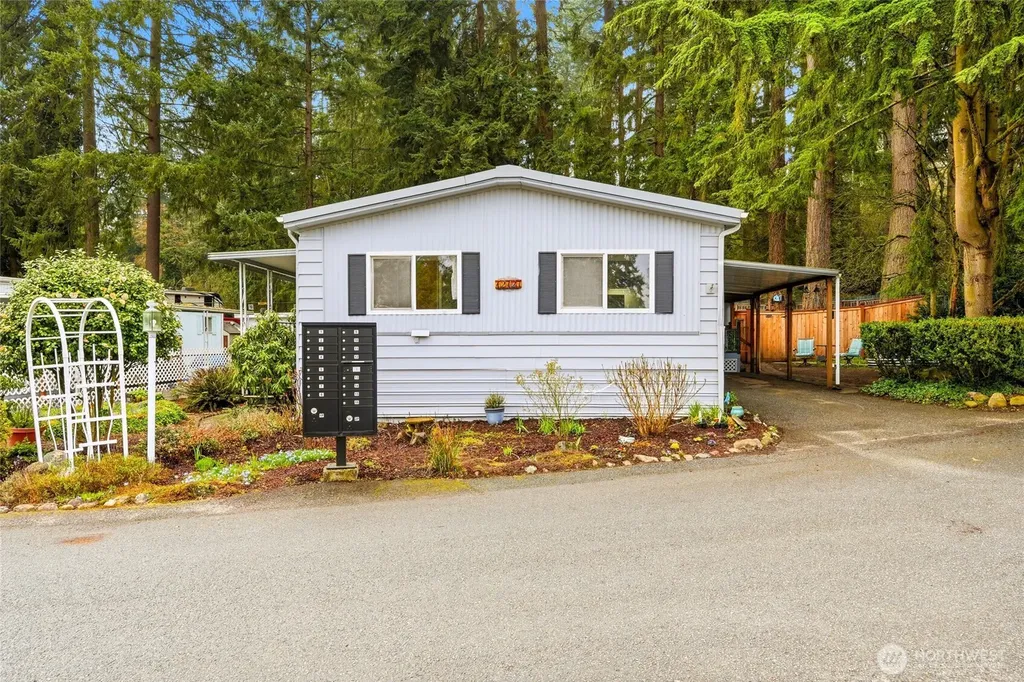 12727 112th Avenue E Puyallup WA 98374