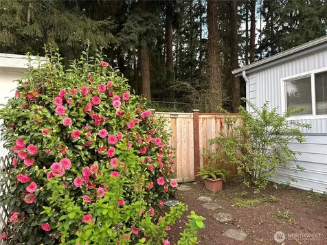 12727 112th Avenue E Puyallup WA 98374