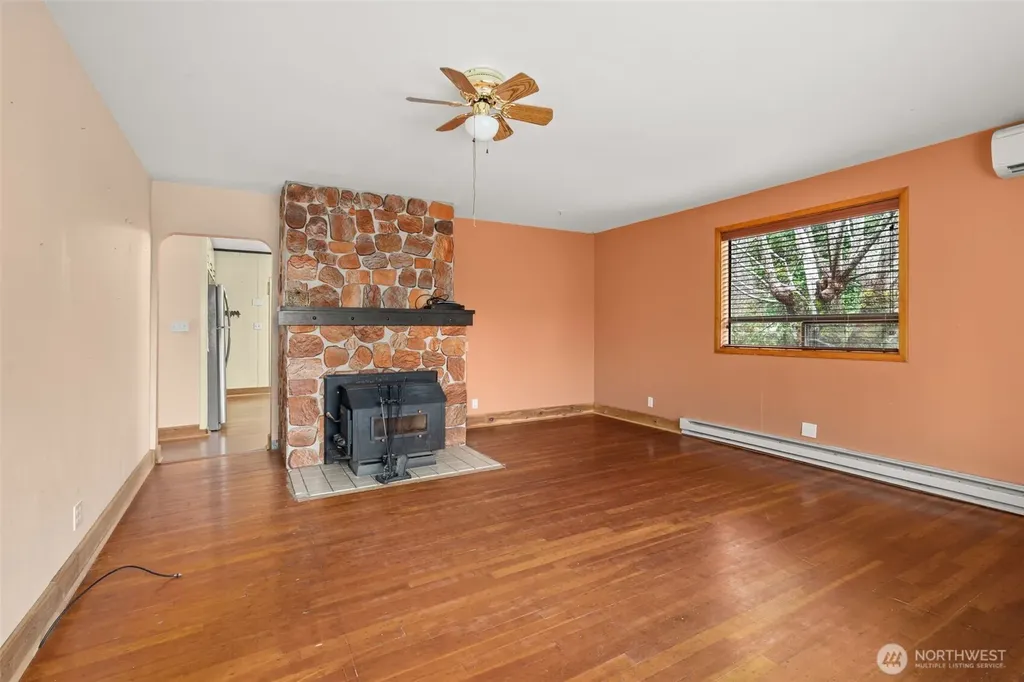 1905 Gerber Street Raymond WA 98577