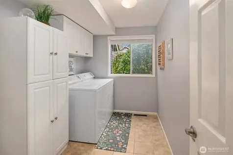 4079 240th Place SE Sammamish WA 98029